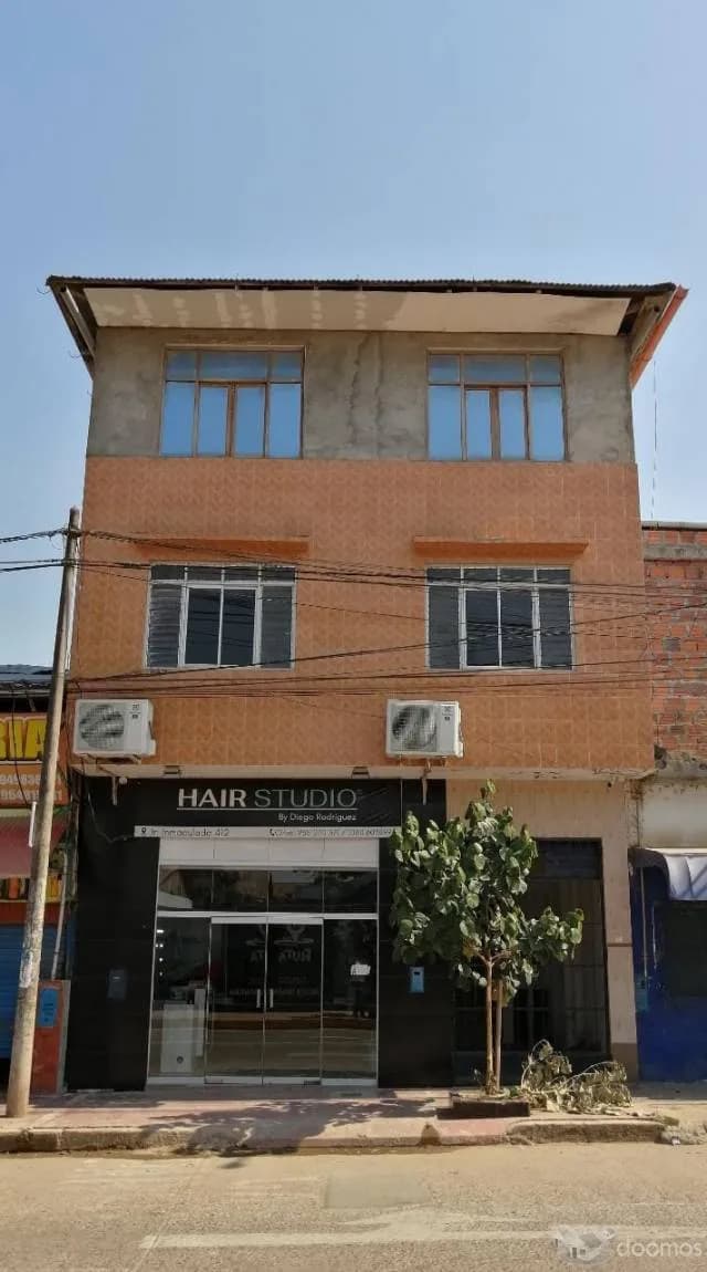 SE ALQUILA EXCELENTE LOCAL PARA OFICINAS PUBLICAS O PRIVADAS, CONSULTORIO, ESTUDIO JURÍDICO, OFICINAS EN GENERAL. - 1