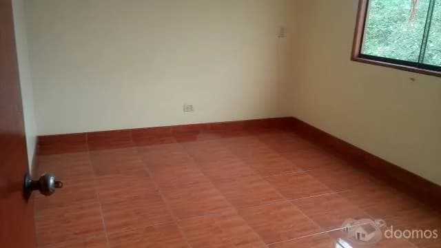 SE ALQUILA EN LOS GIRASOLES DE HUAMPANI - 1