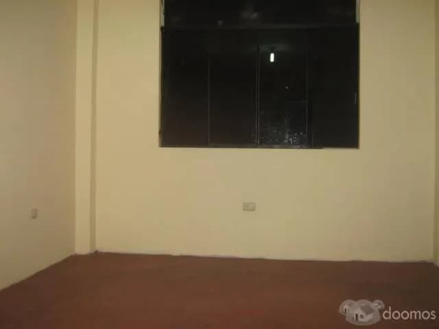 Alquilo departamento en Oquendo (Callao) - 1