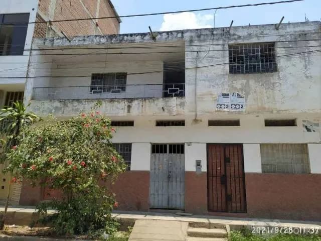 VENTA HERMOSO TERRENO COMERCIAL - 1