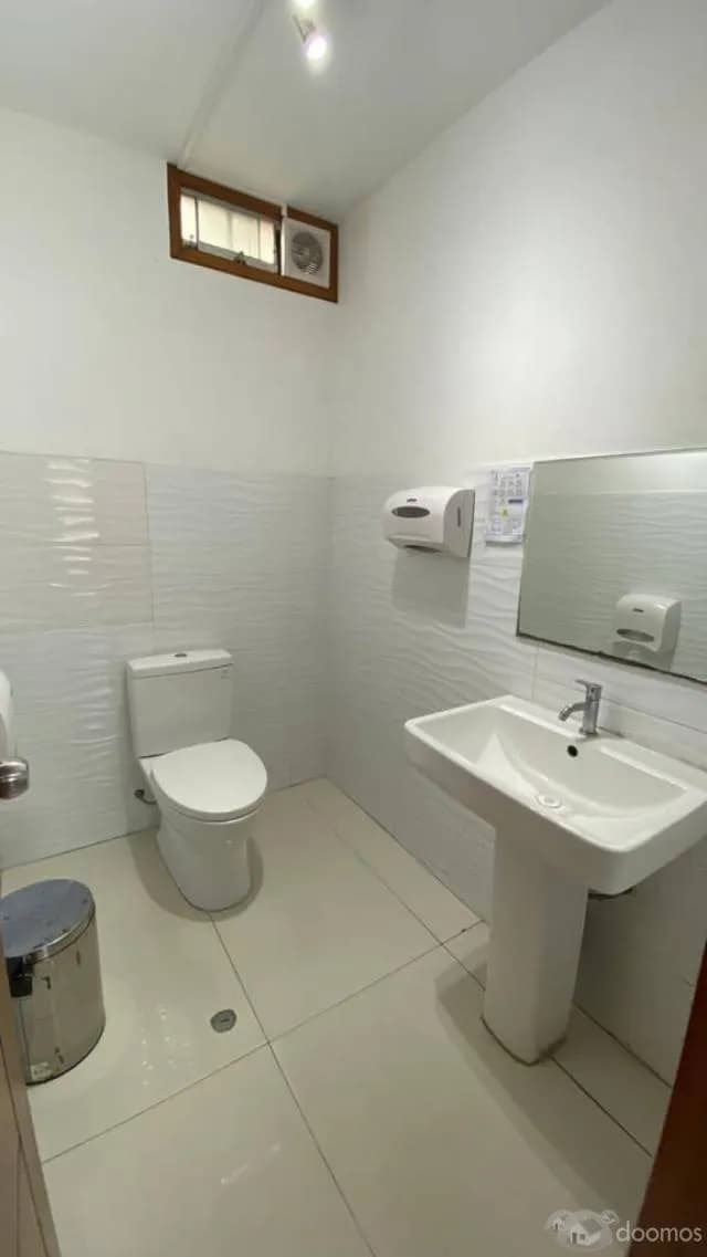 Se alquila oficina amoblada de 2 pisos 200 m2 Ubicación en Jesus María - 1