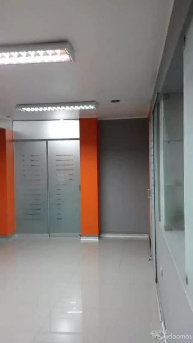 Alquilo oficina para consultorio médico o afines - 1