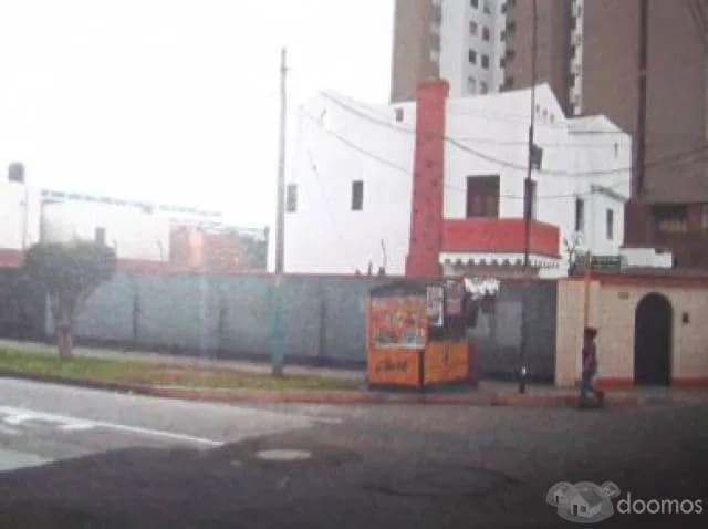 SE VENDE CASA COMO TERRENO - 1