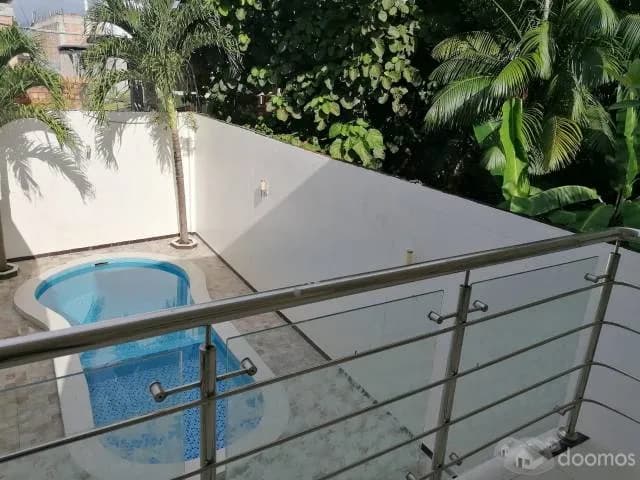 En venta casa con piscina - 1