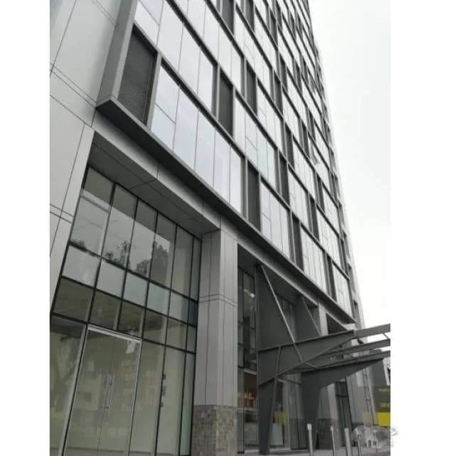 Oficina de 41m2 con vista al mar (incluye estacionamiento) - 1