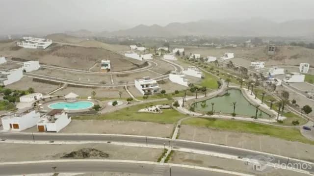 ¡OPORTUNIDAD ÚNICA! SE VENDE TERRENO AL LADO DEL MAR - 1