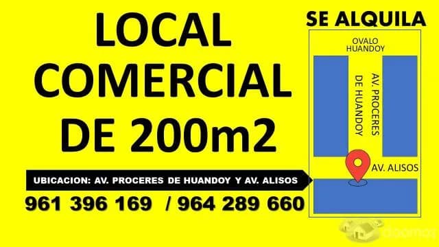 Alquilo local de 200 metros cuadrados en cruce de avenidas - 1