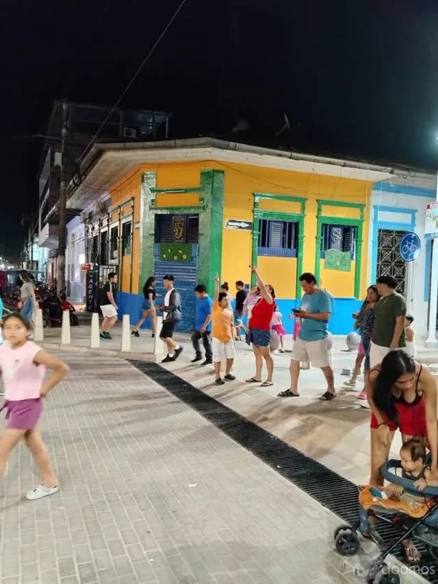 Venta de propiedad  ideal comercial  $ 120,00 - 1