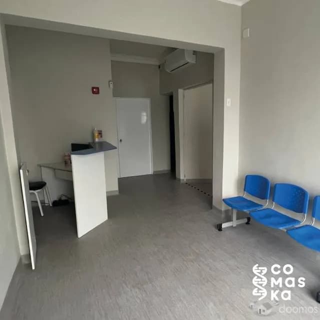 ALQUILER DE CONSULTORIOS MEDICOS - 1