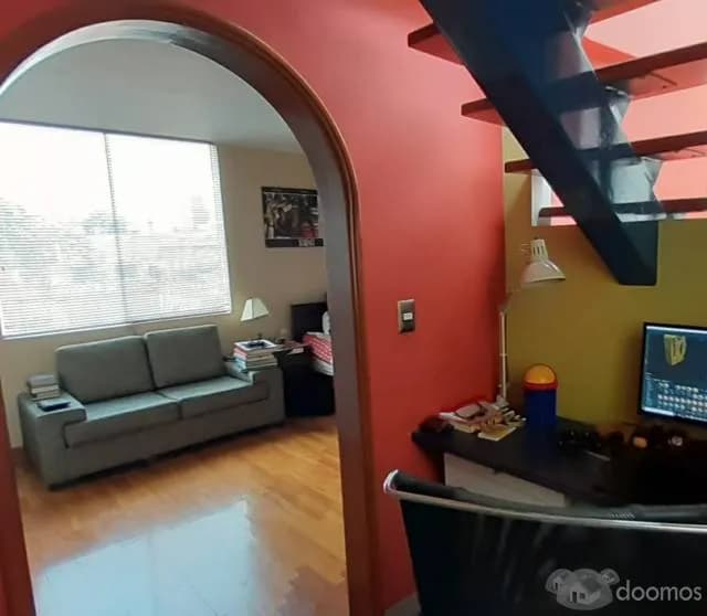 Miraflores En venta terreno de 300 m2 frente 10 ml fondo 30 ml  Calle Manco Capac - 1