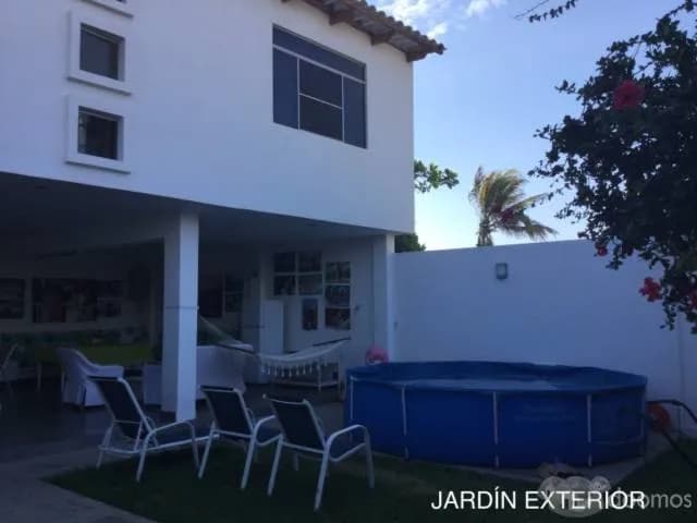 SE VENDE CASA FRENTE AL MAR EN COLÁN + TERRENO DE TRAS DE CASA - 1