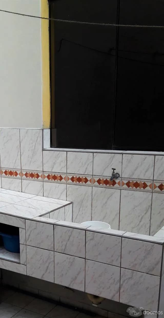 Vendo casa en la mejor zona del Rímac - 1