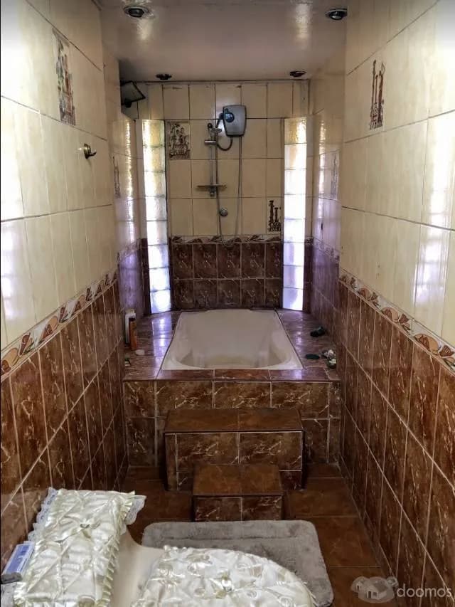 CASA EN ALQUILER - 1