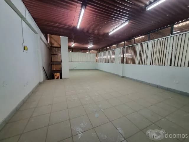 AMPLIO LOCAL COMERCIAL EN VENTA DE 1058 M2 EN AVENIDA LEGUIA CHICLAYO. ¡Atención inversionistas! - 1