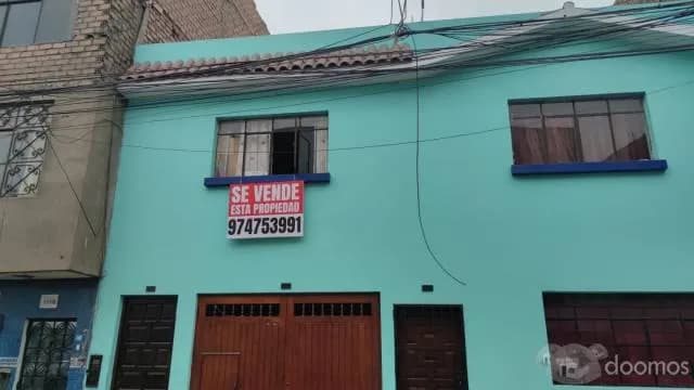 VENDO CASA 2PISOS EN SAN MARTIN DE PORRES - 1