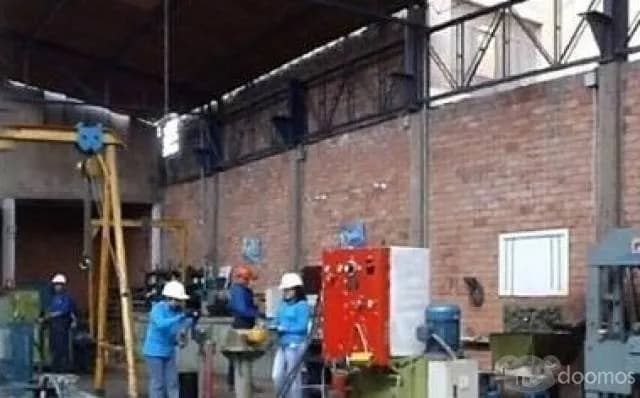 VENTA DE LOCAL INDUSTRIAL - 1