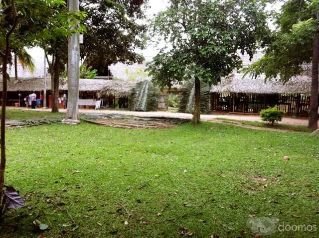 Terreno en Venta frente a la Laguna Azul - 1