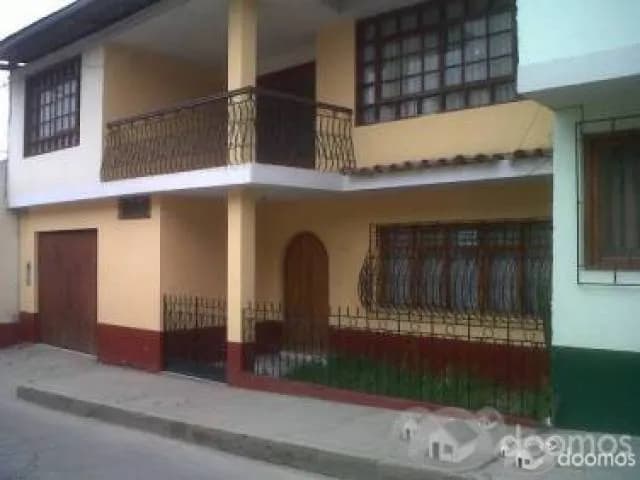 ALQUILO CASA EN CARAZ - 1