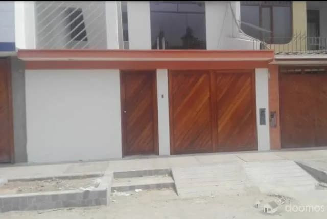 Bonita casa - bien ubicada - 1