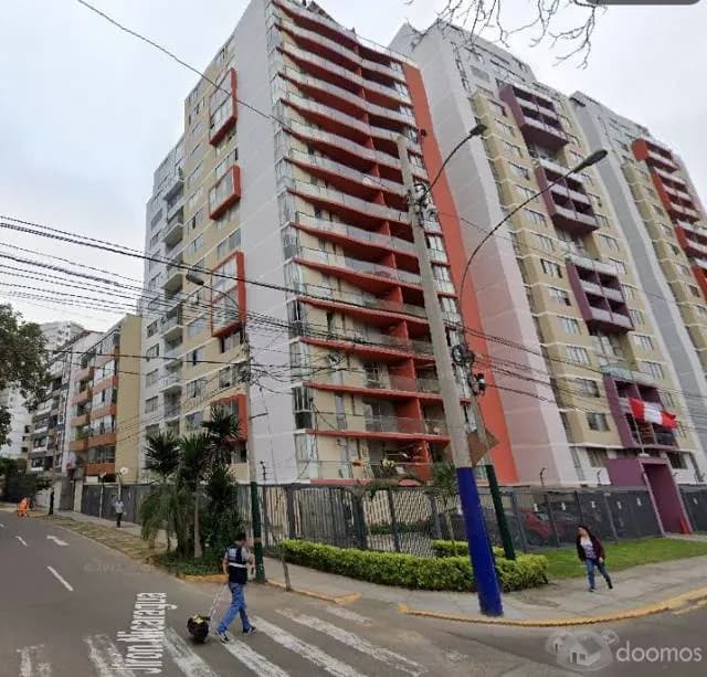 Estacionamiento en venta - 1