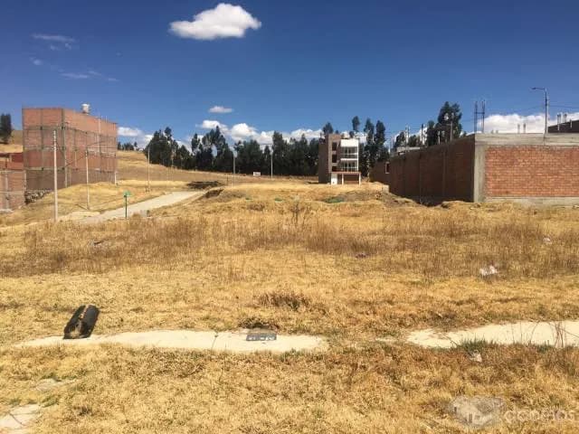 Se Vende Terreno de 90 m2 Urb. Eucaliptos de Hyo VI Etapa - 1