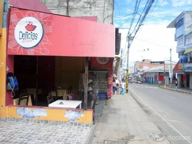 Vendo Local Comercial a media cuadra de La Plaza de Armas de Tarapoto - 1