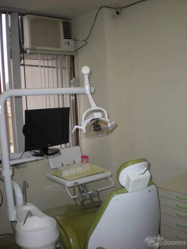 Traspaso Clinica Dental en Miraflores - 1