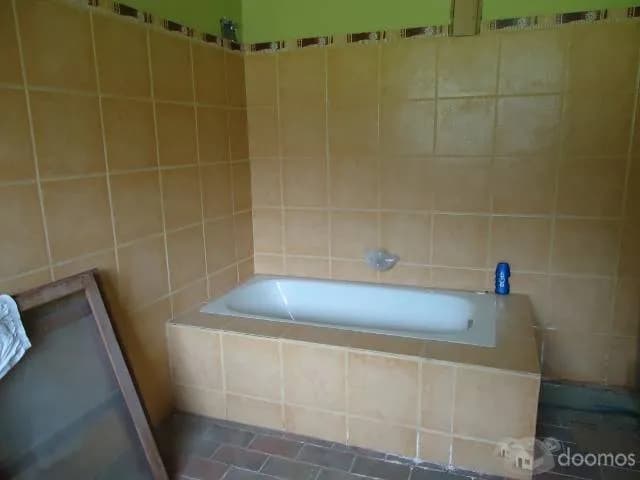 OPORTUNIDAD VENTA O ALQUILER TERRENO C/CASA A PIE DE PISTA VALLE SAGRADO. - 1