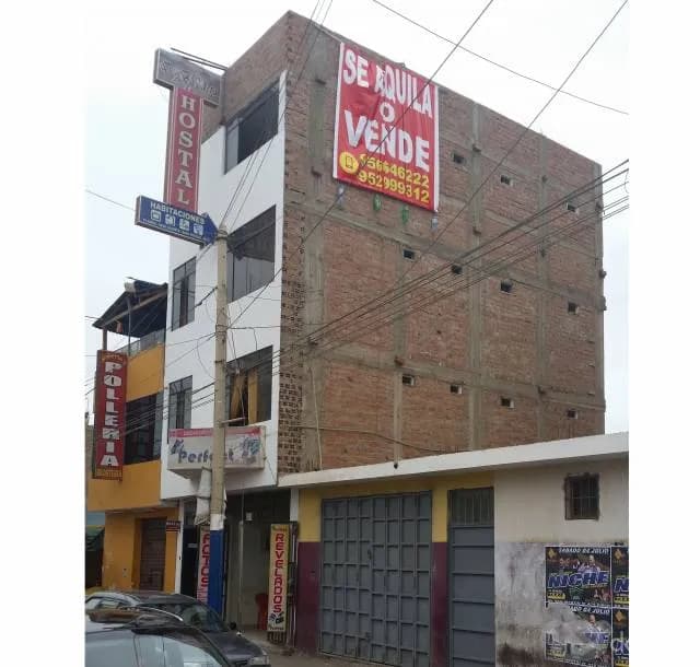 SE VENDE HOSTAL Y LOCAL COMERCIAL - 1