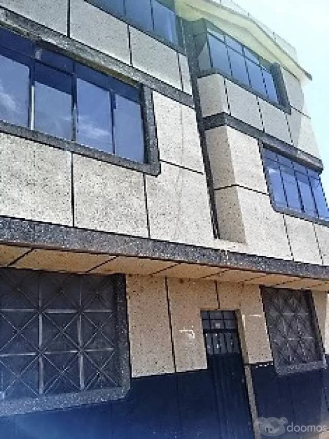 POR OCASIÓN VENTA DE RESIDENCIA- EL TAMBO,HUANCAYO - 1