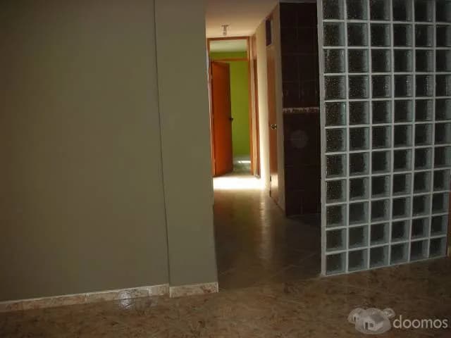 VENTA DE INMUEBLE DE 02 PLANTAS INDEPEDIENTES CADA UNA DE MATERIAL NOBLE CENTRO DE CHINCHA ALTA... - 1