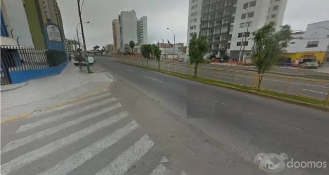 OPORTUNIDAD CONSTRUCTORES !!! VENDO CASA A PRECIO DE TERRENO, EN JESUS MARIA,GRAL GARZON EXCELENTE ZONA !! - 1