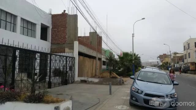 ALQUILO LOCAL COMERCIAL EN EL SUR - 1