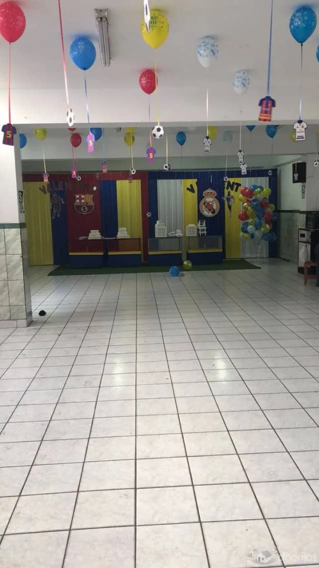 Alquilo local para Fiestas en La Corporación El Agustino - 1