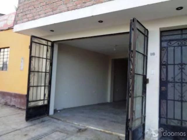 ALQUILO LOCAL COMERCIAL EN CAÑETE - SAN VICENTE - 1