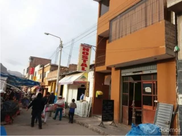 Alquiler de Local Comercial zona comercial en Chivay - 1