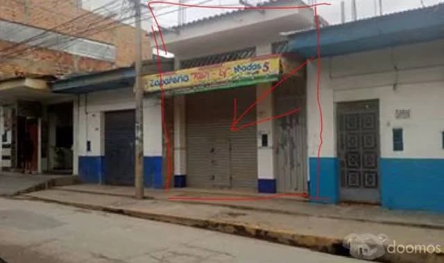 vendo local comercial en pleno centro comercial de moyobamba - 1