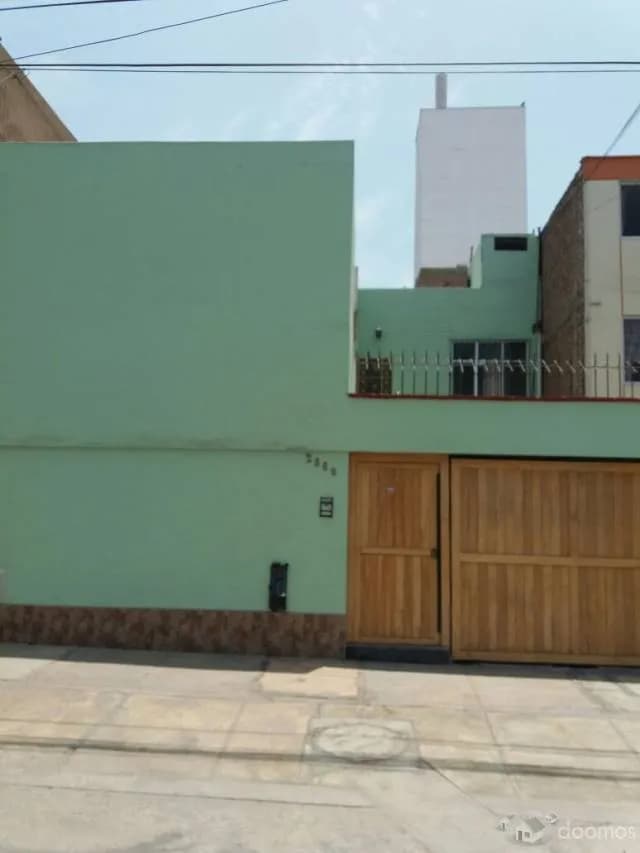 SE VENDE CASA EN breña A 3 CUADRAS DEL COLEGIO HIPOLITO UNANUE - 1