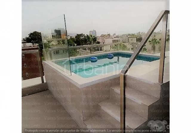 Venta Exclusivo Duplex Penthouse en Miraflores 350m2 La Aurora con piscina y BBQ - 1
