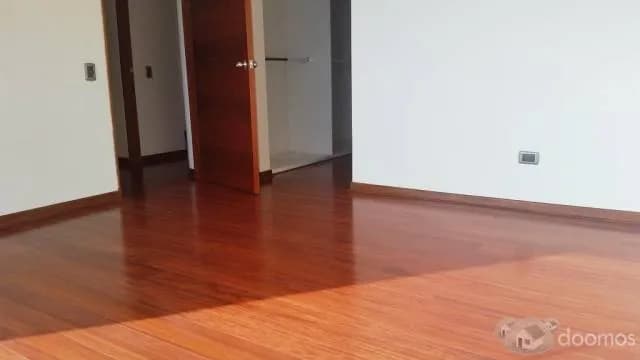 Alquilo local comercial en Av. Pacífco Nuevo Chimbote 300 m2, US$ 6,000 - 1