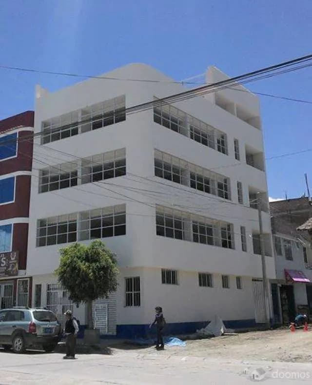 Se ALQUILA local comercial en Ayacucho - 1