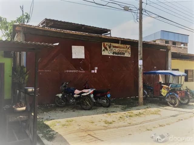 Vendo local de Coliseo de Gallos con restaurante - 1