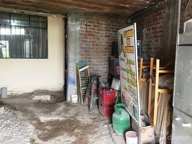 CASA - TERRENO en Venta - Negociable - 1