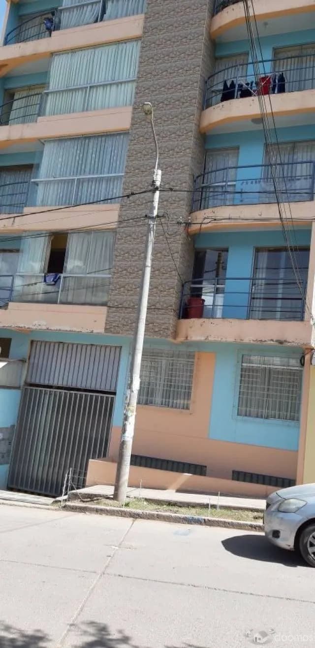 EN VENTA DEPARTAMENTO EN APROVITE - SAN JERONIMO - 1