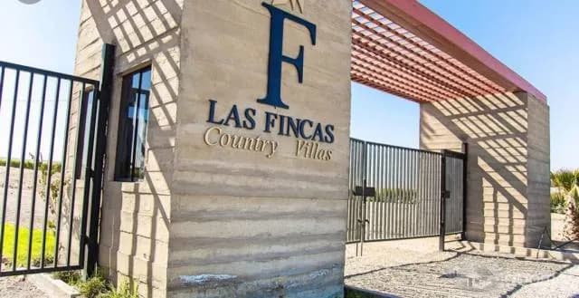 Hermoso Terreno en Condominio Privado Las Fincas - 502.44 m2 -  US$ 25,000.00 - 1