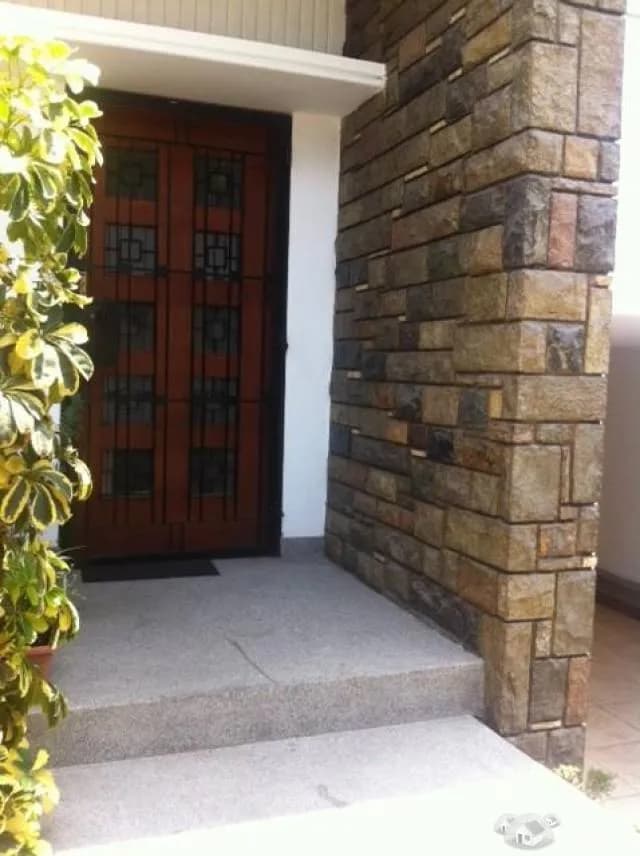 VENTA DE CASA EN SAN ISIDRO - 1