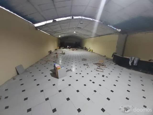 SE ALQUILA LOCAL COMERCIAL DE 450M2 A UNA CUADRA DEL PARQUE CENTRAL HUANTA - 1