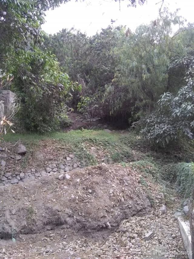 VENDO CASA EN CONSTRUCCIÓN EN URB. RESIDENCIAL - 1