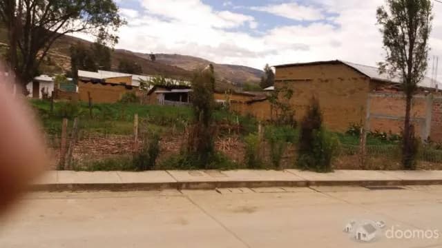 Se vende terreno urbano de 300 m2 - 1