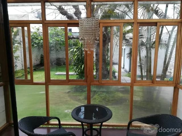 HERMOSA CASA, GRAN TAMAÑO EN ZONA EXLUSIVA DE JESUS MARIA - 1